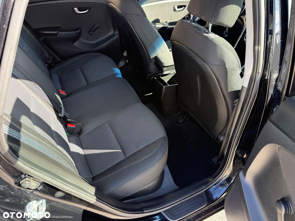 Hyundai i30 1.6 CRDI Trend - 20