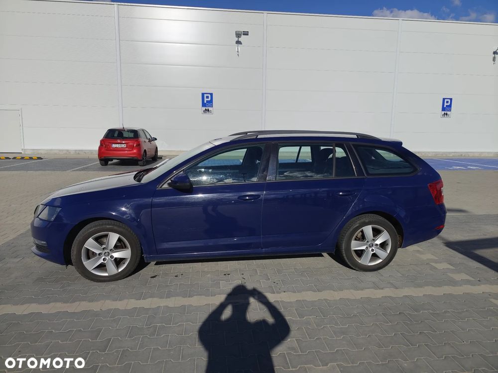 Skoda Octavia 1.6 TDI Ambition - 2