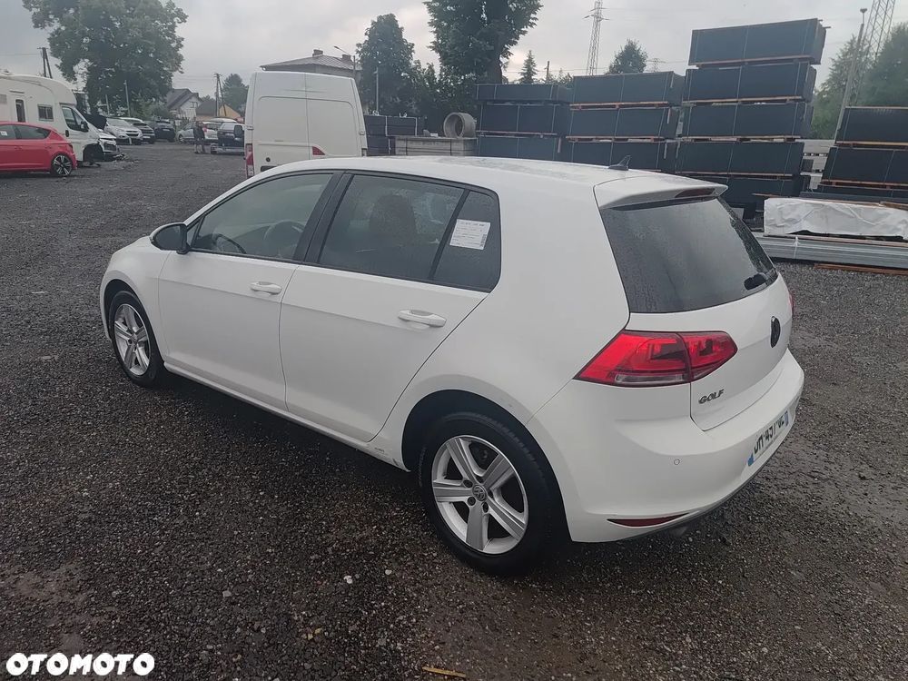 Volkswagen Golf 1.6 TDI Trendline - 5