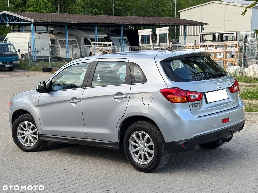 Mitsubishi ASX - 12