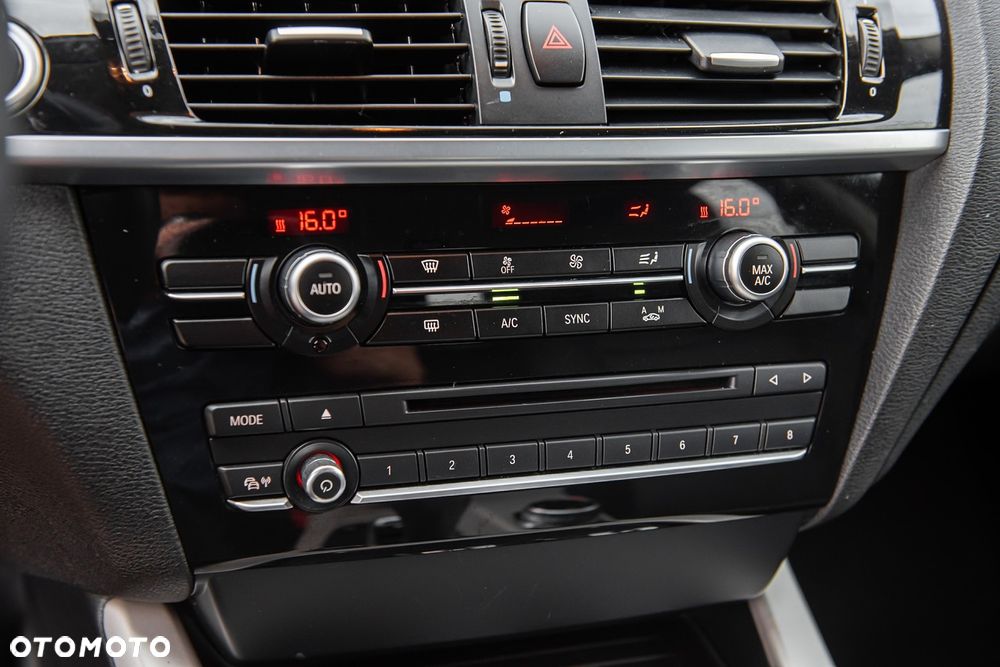 BMW X3 sDrive18d xLine - 22