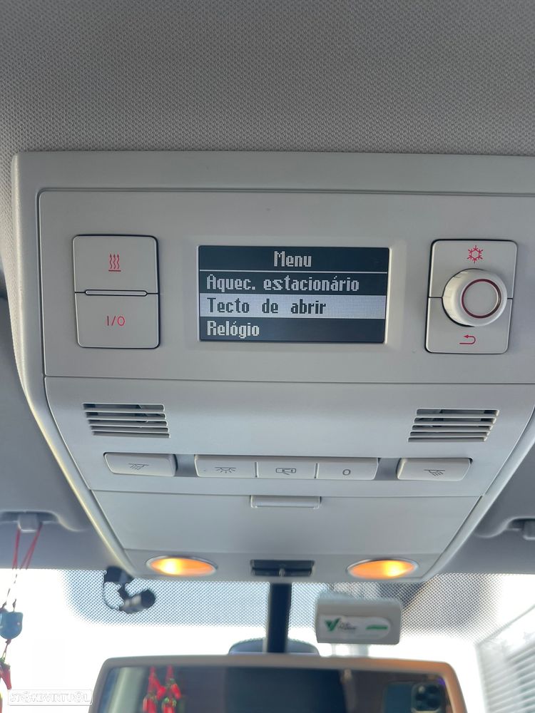 VW California Comfortline T5 Cxa 7 vel DSG - 17