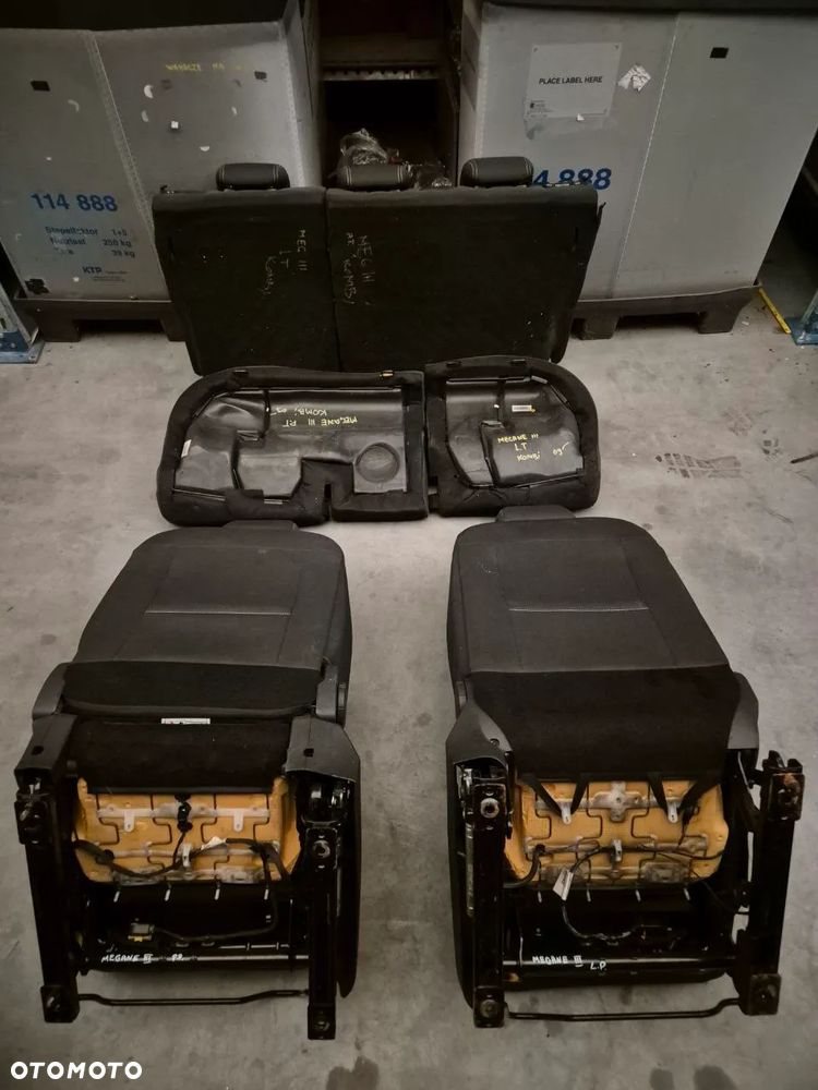 RENAULT GRAND SCENIC / CAPTUR / TRAFIC, II VIVARO I / CLIO III / MEGANE III FOTEL KANAPA - 39