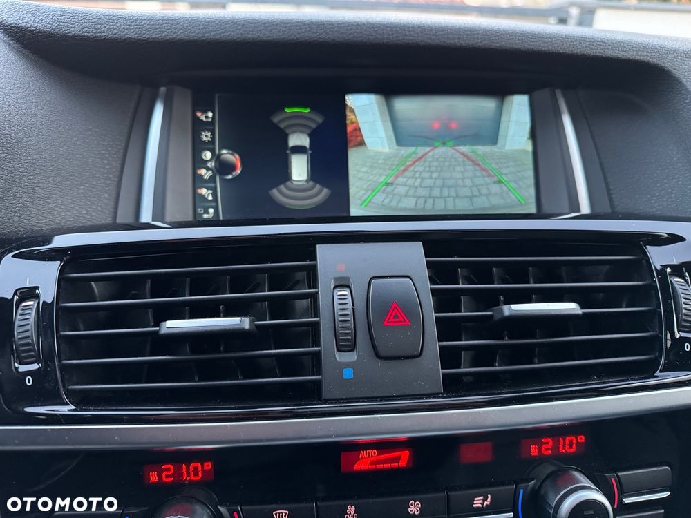 BMW X3 sDrive18d xLine - 17