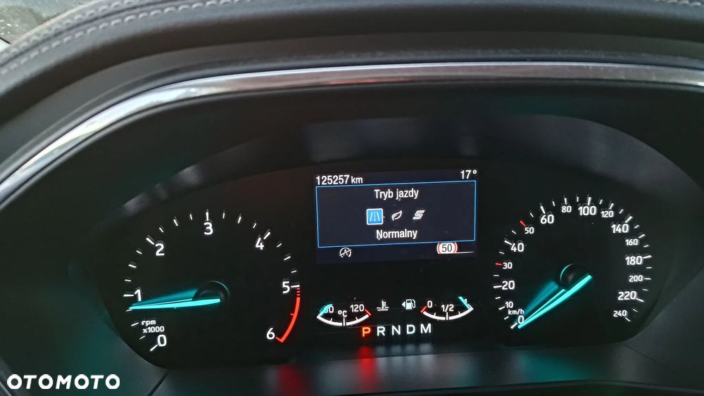 Ford Focus 2.0 EcoBlue Vignale - 34
