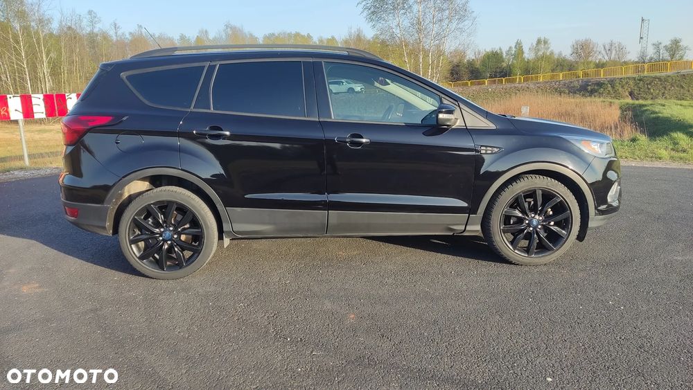Ford Kuga 1.5 EcoBoost FWD Trend ASS GPF - 4