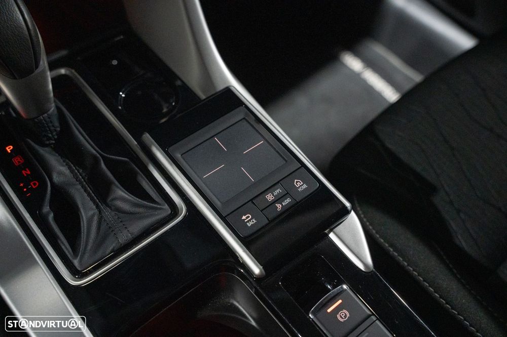 Mitsubishi Eclipse Cross 1.5 MIVEC Intense CVT - 29