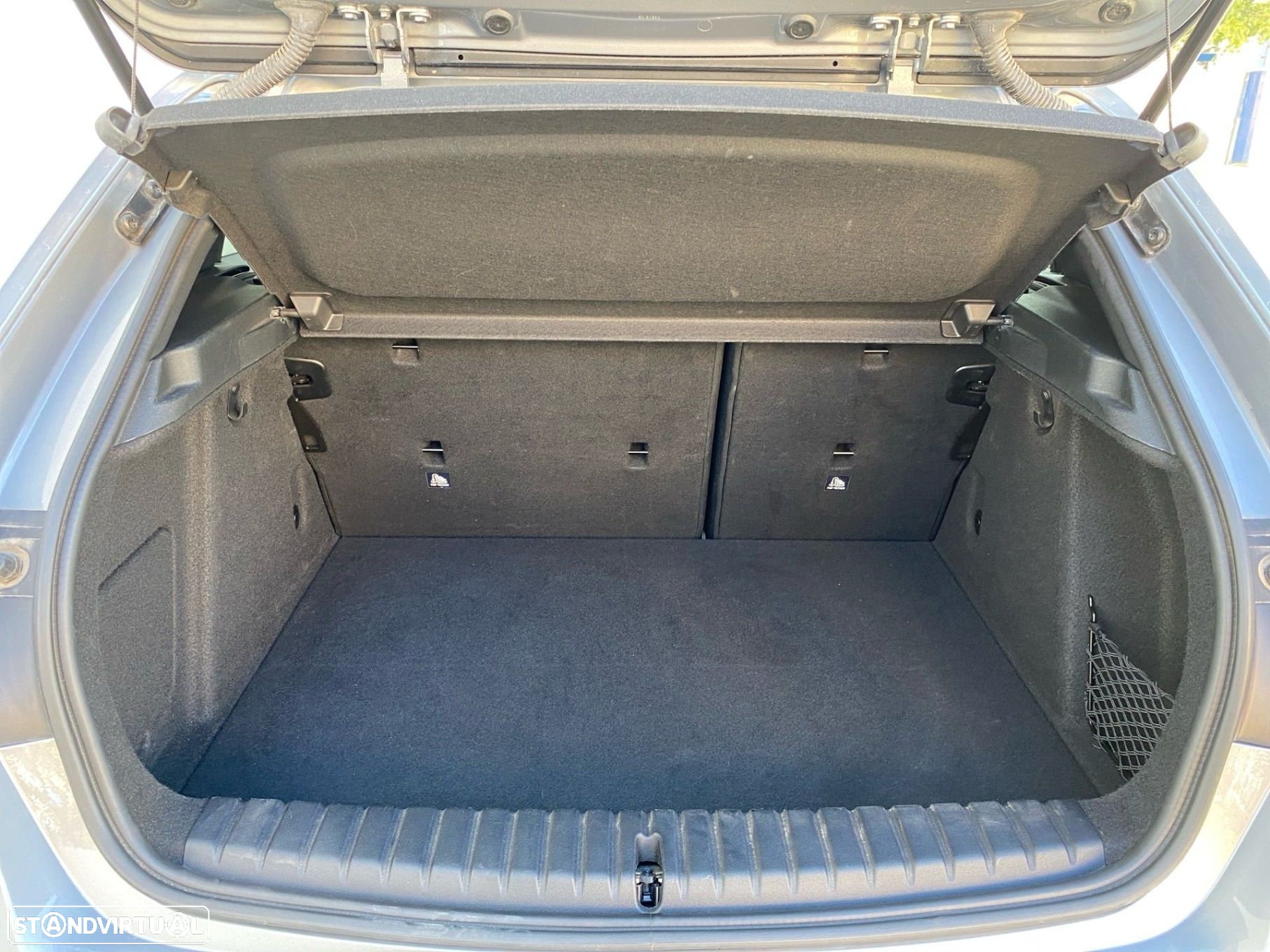 BMW 116 d Pack Desportivo M Auto - 23