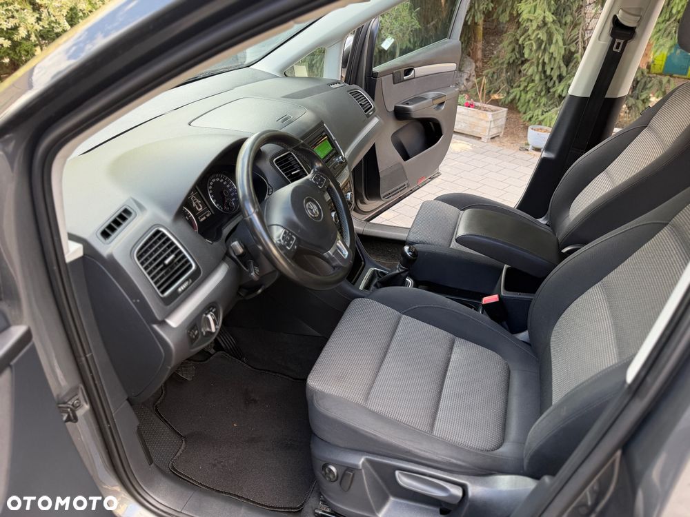 Volkswagen Sharan 2.0 TDI 4Motion BlueMotion Technology Comfortline - 5