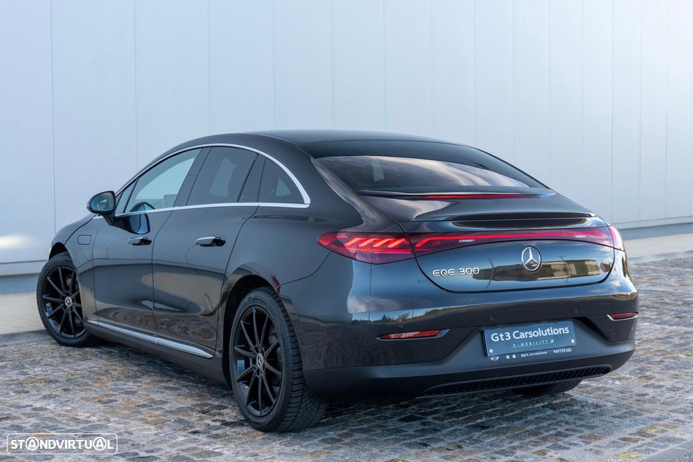 Mercedes-Benz EQE 300 Electric Art - 11