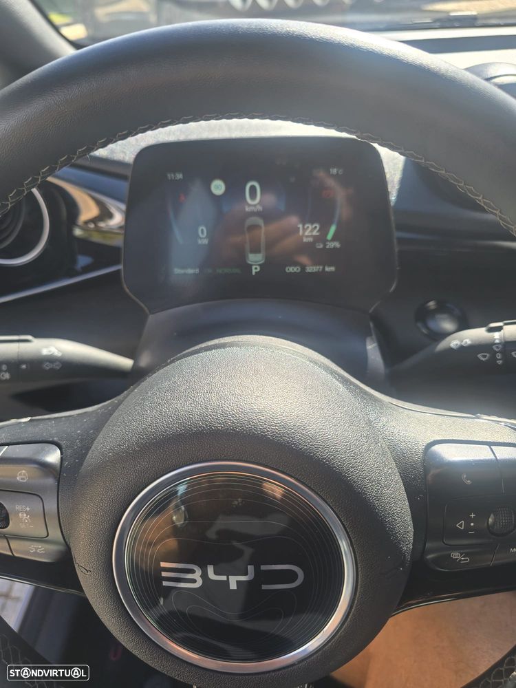 BYD Dolphin 60.4 kWh Comfort - 4