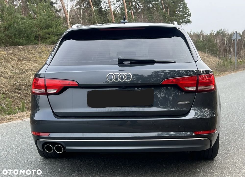 Audi A4 Avant 2.0 TDI S tronic quattro sport - 14