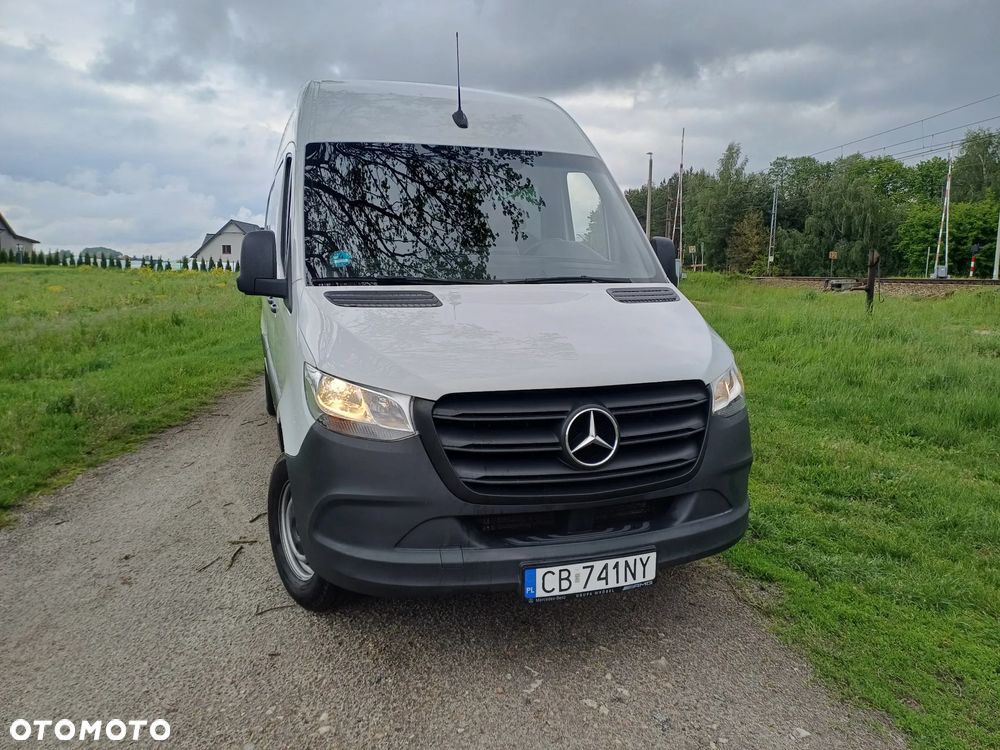 Mercedes-Benz SPRINTER - 4