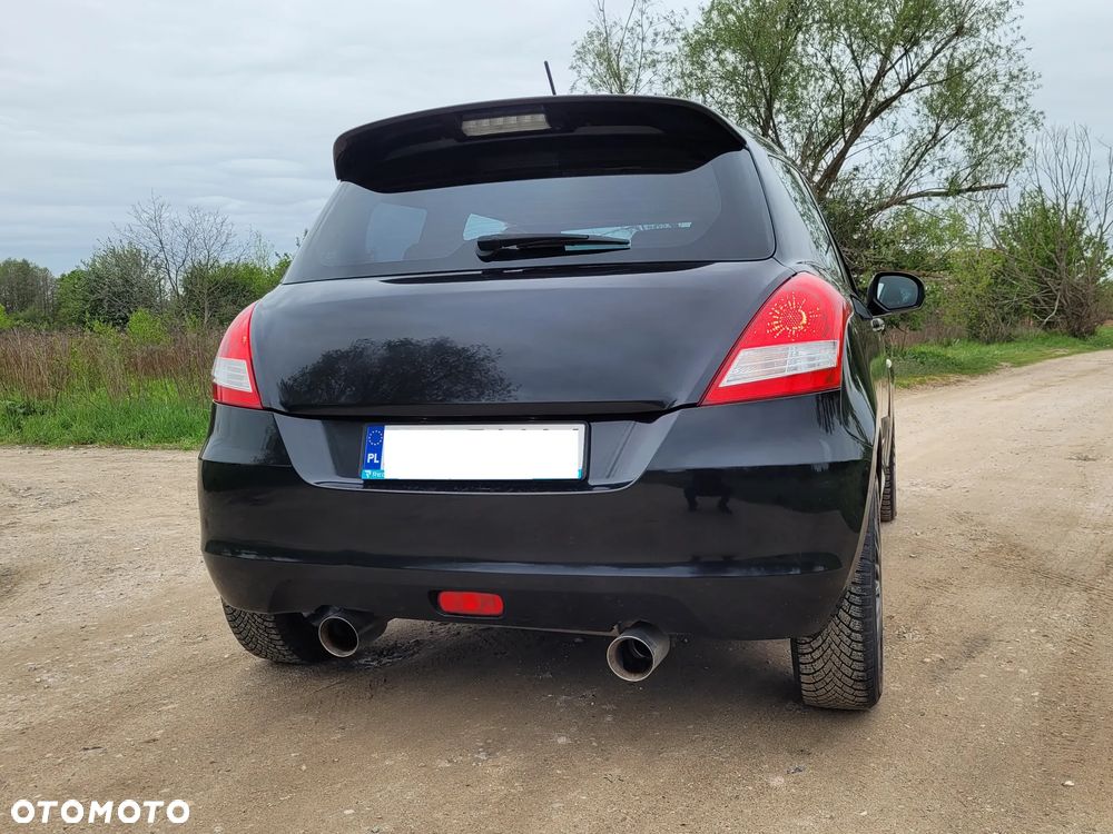 Suzuki Swift 1.2 Premium - 11