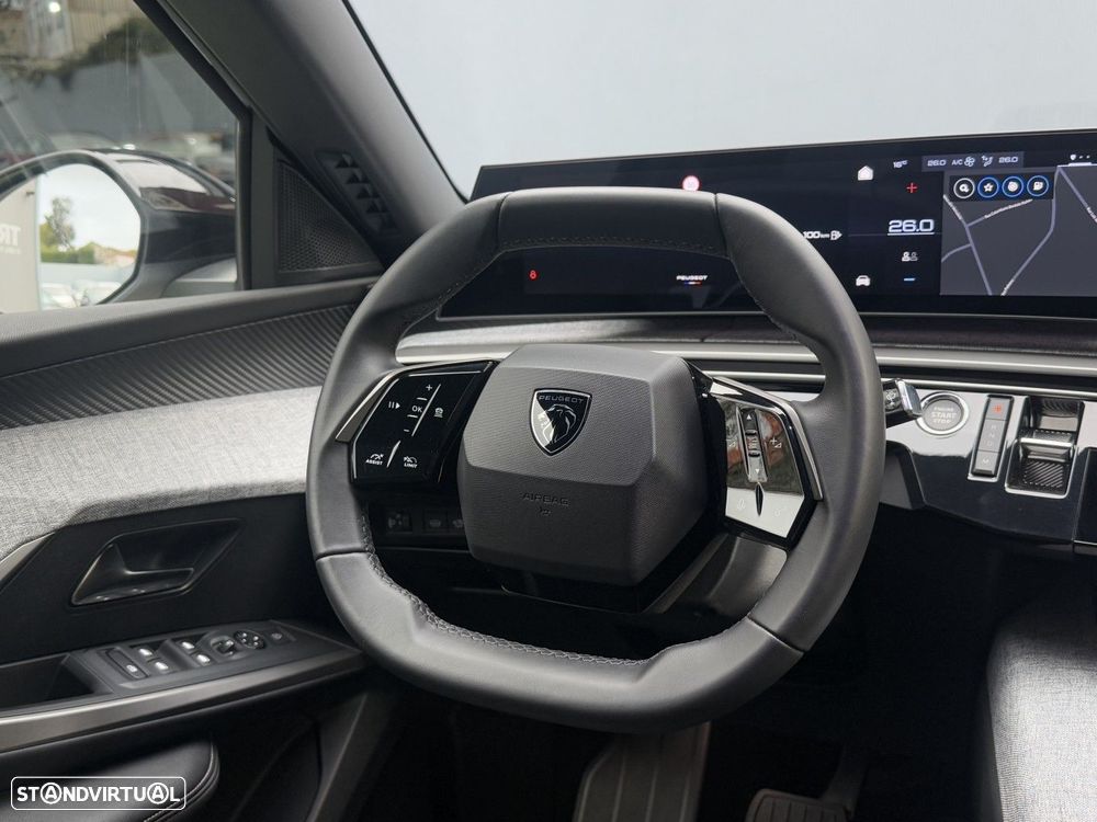 Peugeot 3008 1.2 Hybrid Allure e-DCS6 - 21