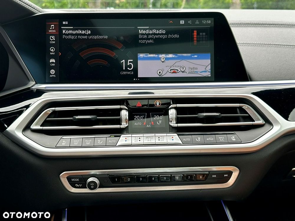 BMW X7 M50i sport - 32