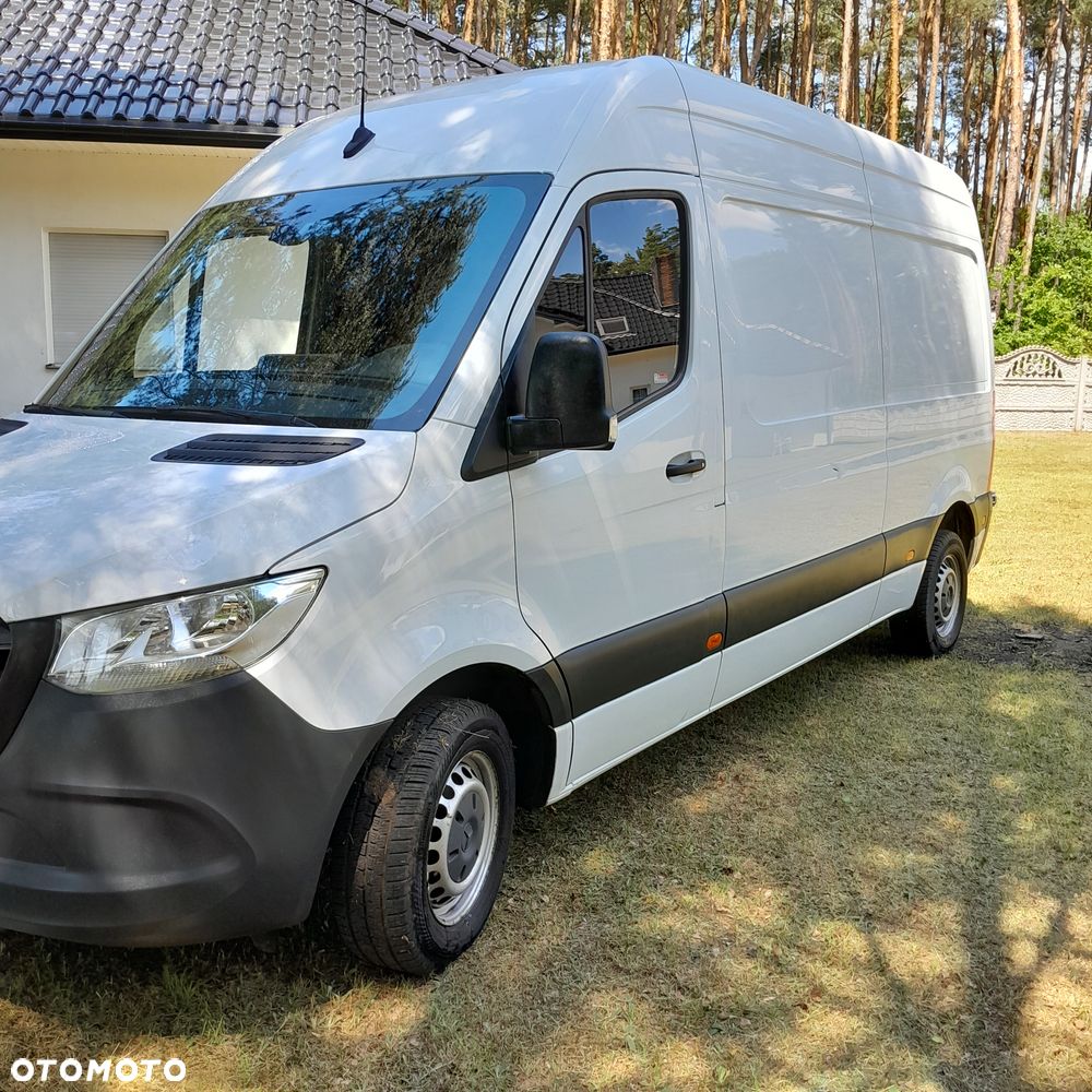 Mercedes-Benz Sprinter - 8