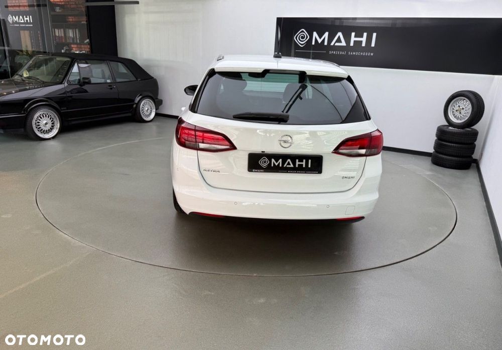 Opel Astra 1.2 Turbo Start/Stop 120 Jahre - 10