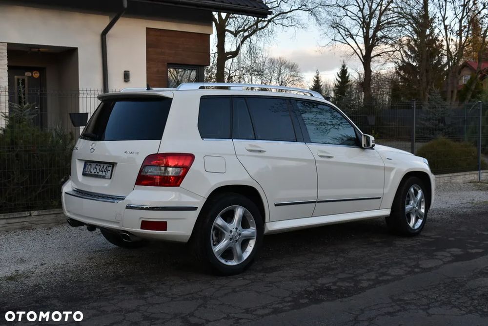 Mercedes-Benz GLK 220 CDI (BlueEFFICIENCY) - 20