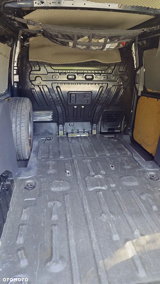 Ford Transit Connect - 6