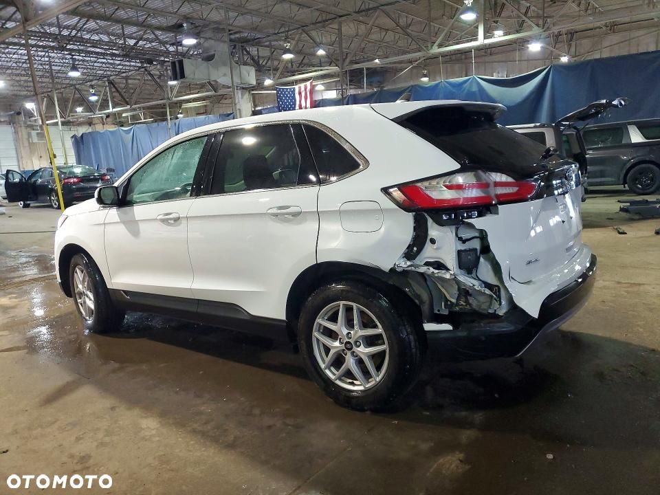 Ford Edge - 10