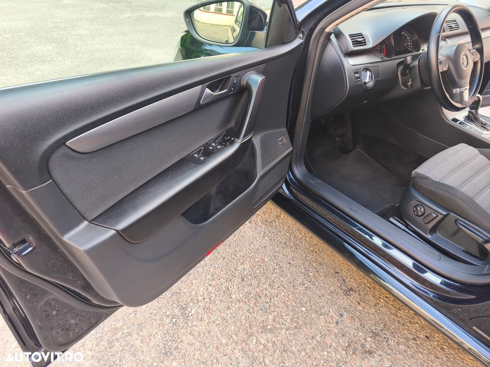 Volkswagen Passat - 22