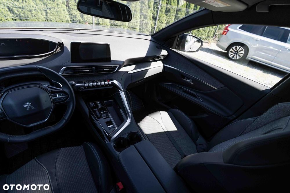 Peugeot 3008 - 23