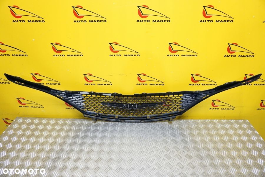CHRYSLER PACIFICA 2017 - 2020 Atrapa Przód Grill 68243485AC - 5