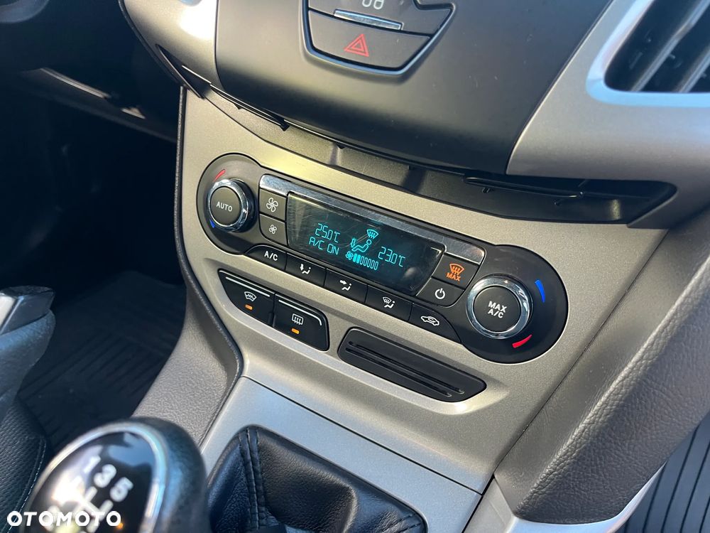 Ford Focus 1.6 Gold X (Trend) - 14