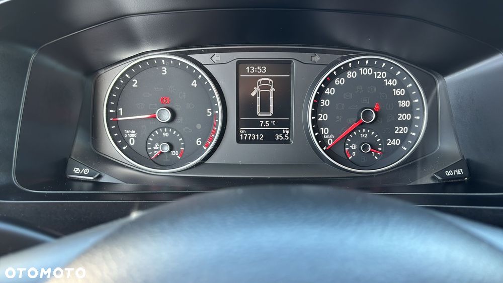 Volkswagen Transporter T6 - 29