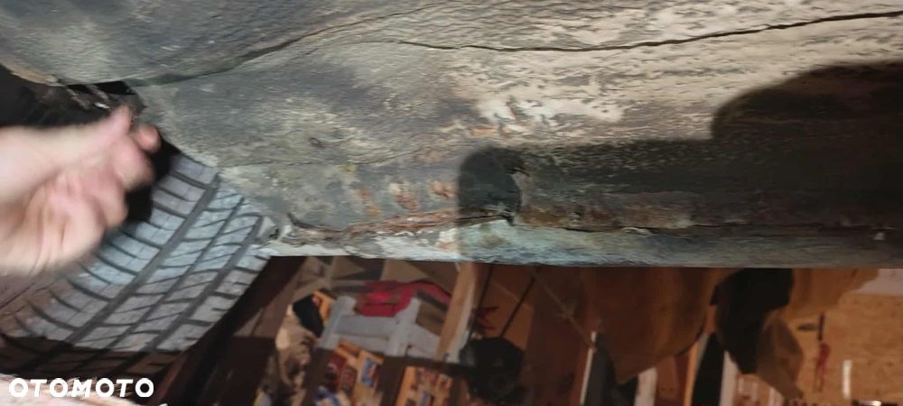 Volkswagen Golf 1.6 - 12