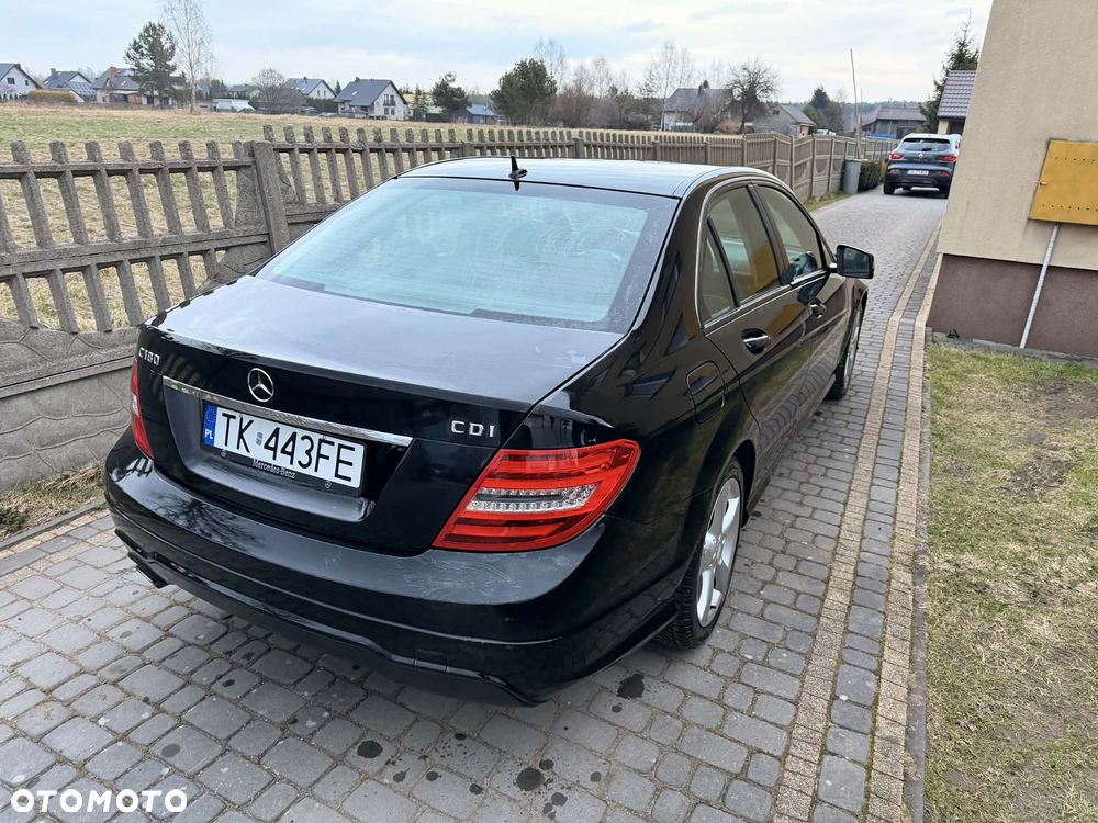Mercedes-Benz Klasa C - 23