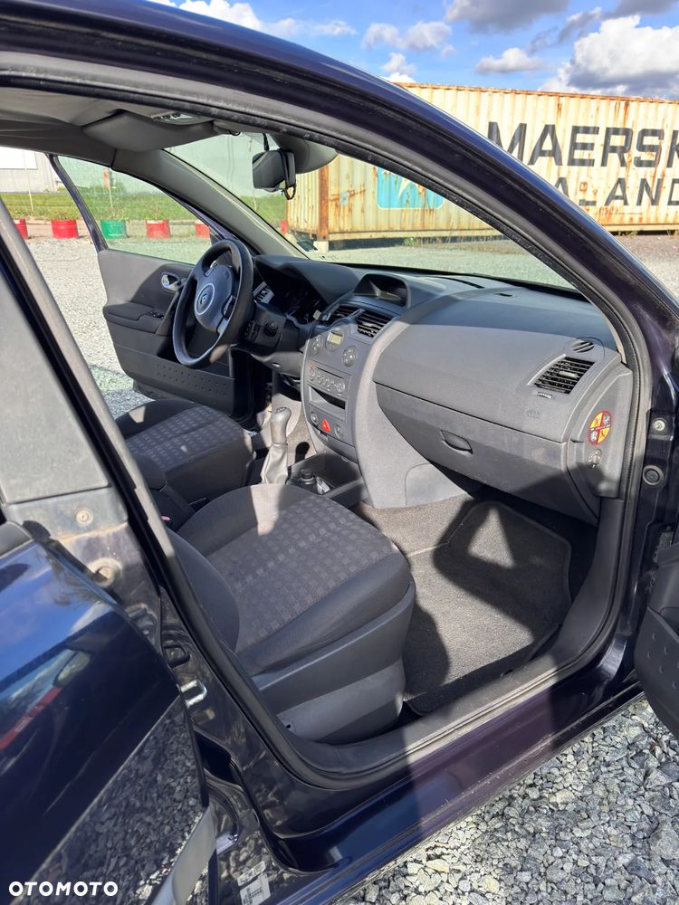 Renault Megane II 1.5 dCi Confort Authentique - 15