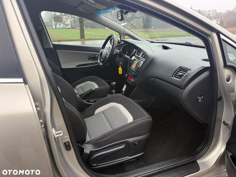 Kia Ceed 1.6 GDI Platinum Edition - 13