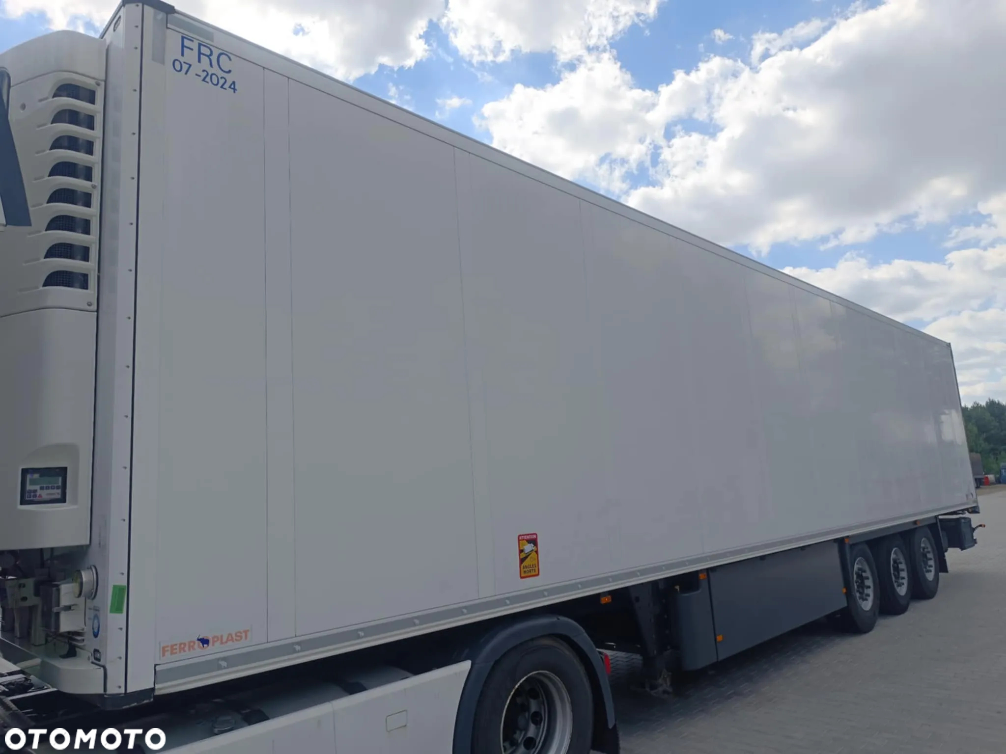 Schmitz Cargobull Chłodnia 2018 rok Nowe Opony, oś podnoszona, paleciary Idealna - 16