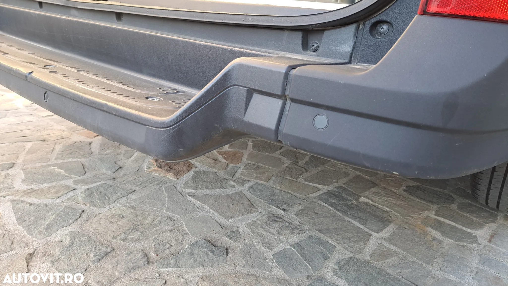 Volkswagen CRAFTER VAN L3H3 BUSINESS LINE FWD - 18