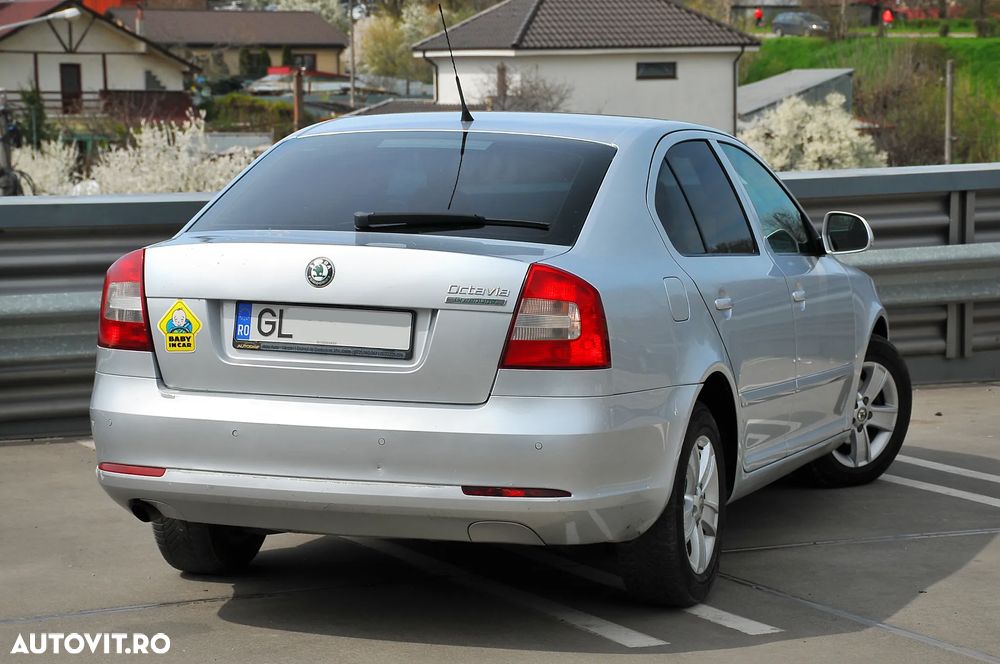 Skoda Octavia 1.6 TDI DPF Classic Green tec - 9