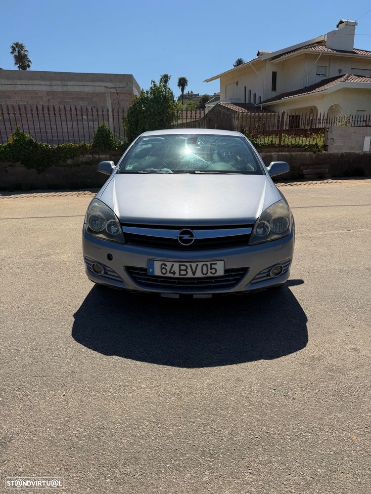 Opel Astra GTC 1.3 CDTI - 1