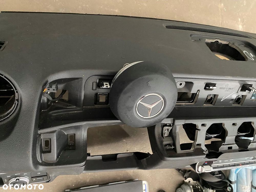 konsola airbag pasy mercedes glb guma - 3