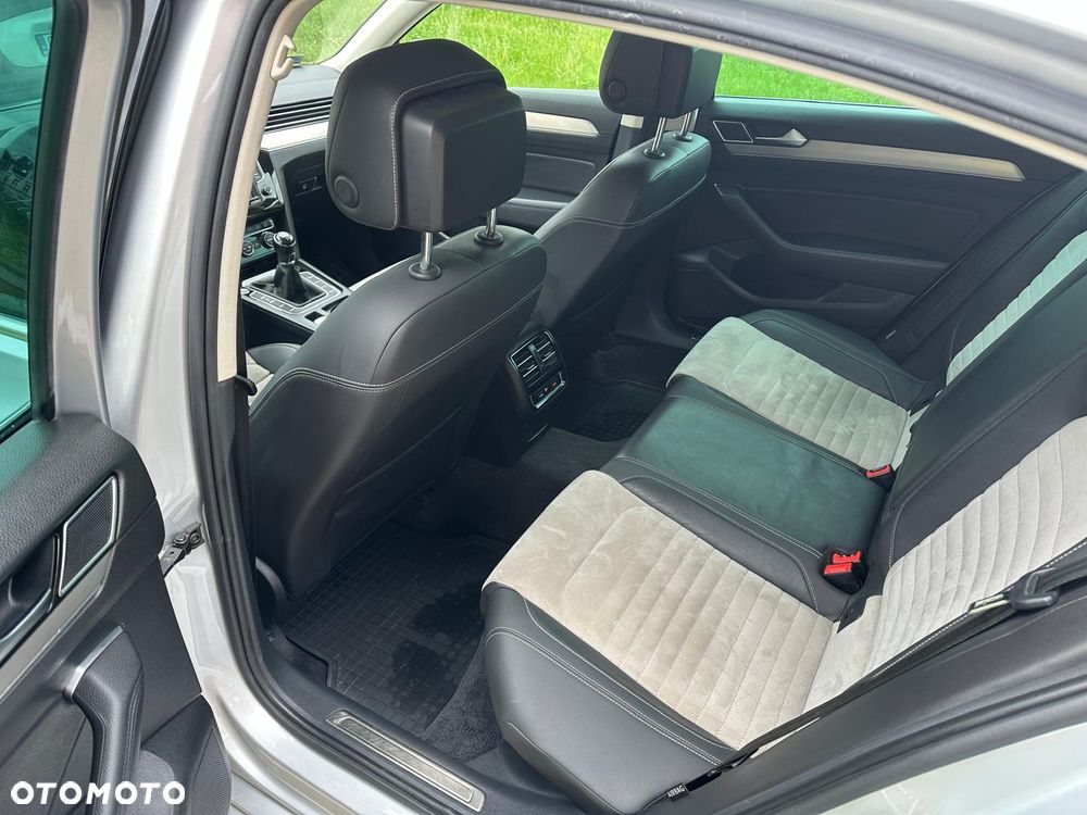 Volkswagen Passat 2.0 TDI BMT Highline - 5