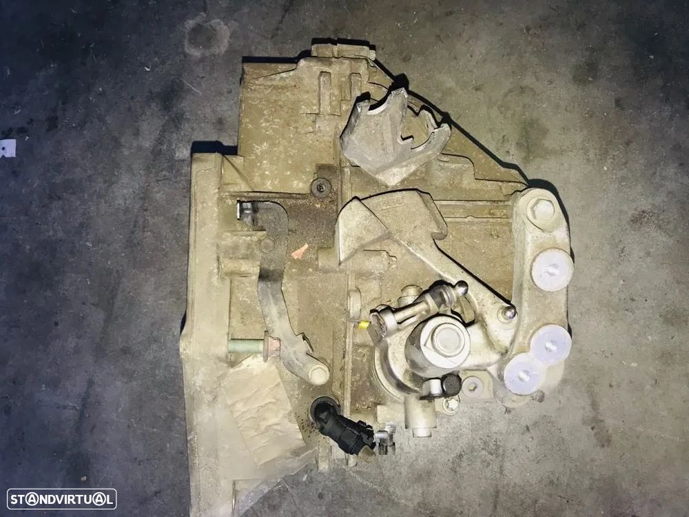 Caixa de 6 Velocidades Opel Insígnia  2.0 Cdti - 2009 / 2014 - 5