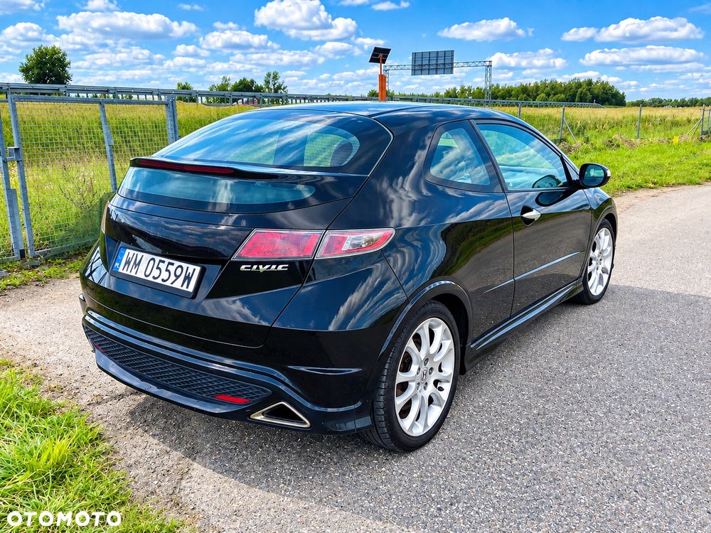 Honda Civic 2.2i-CTDi TypeS - 3