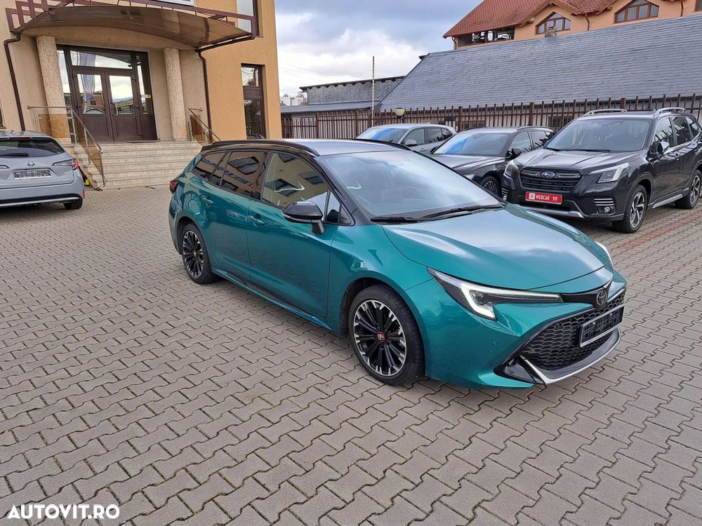 Toyota Corolla - 4