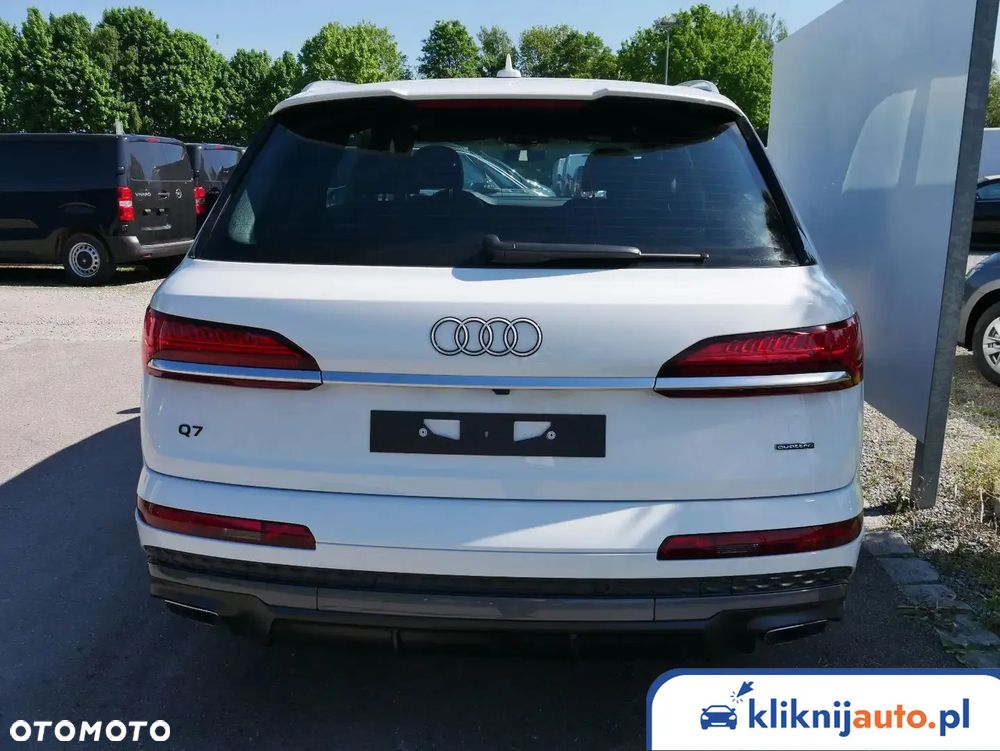 Audi Q7 - 5