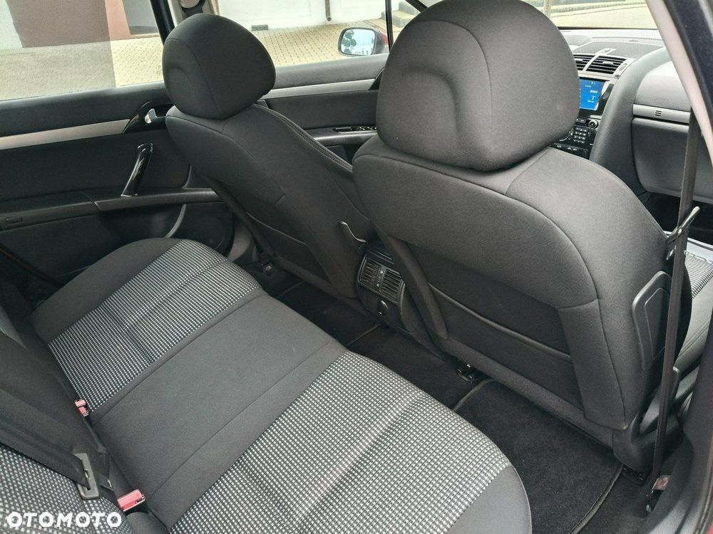Peugeot 407 - 22