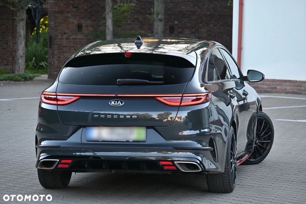 Kia ProCeed 1.6 T-GDI DCT7 OPF GT - 14