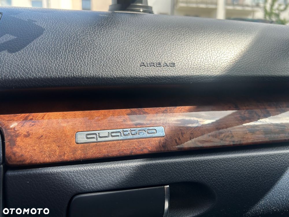 Audi A4 Limousine 3.2 FSI Quattro - 17