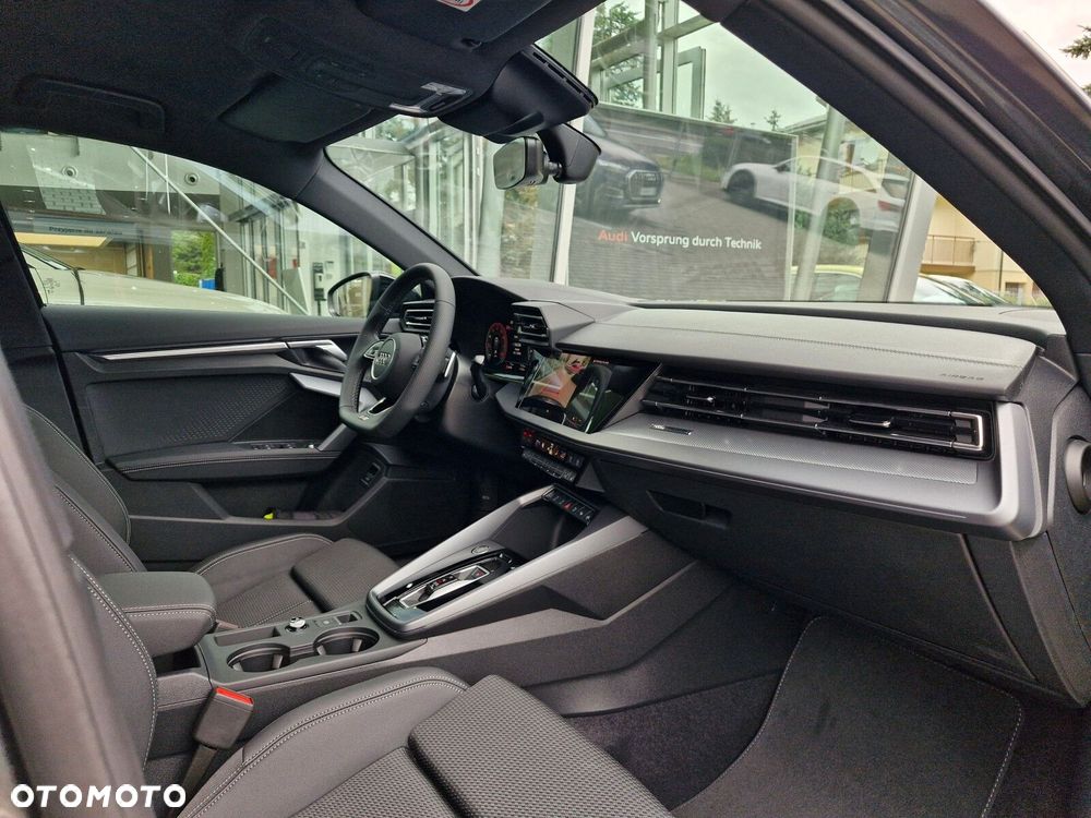 Audi A3 Sportback 35 TFSI mHEV S Line S tronic - 13
