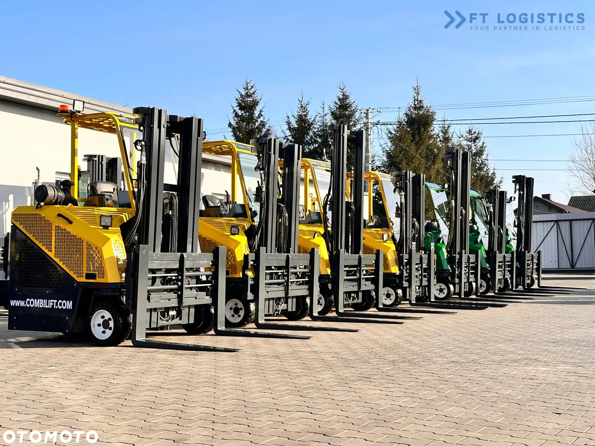 Combilift C3000CB / LPG / TRIPLEX - 4900MM / LPG / WOLNY SKOK / POZYCJONER / PRZESÓW WIDEŁ / JEDYNIE 7454 MTH / JAK NOWY - 41