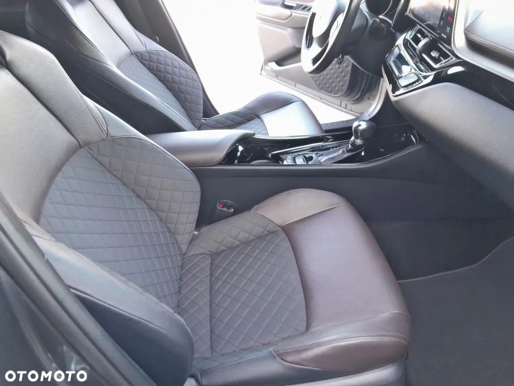 Toyota C-HR 1.8 Hybrid Prestige - 16